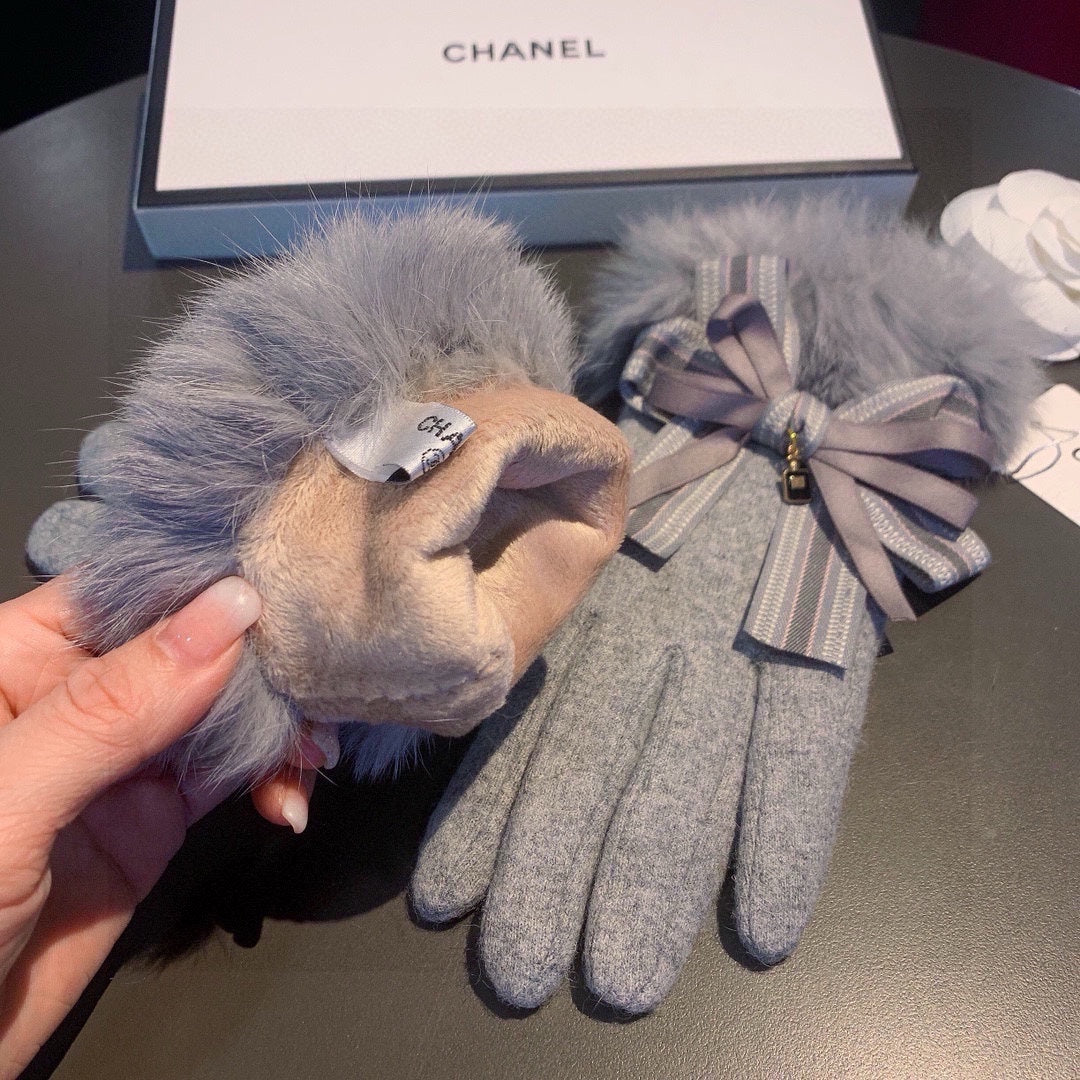 GLOVES IN DOLPHIN GRAY WOOL AND RABBIT FUR 441838 mysite