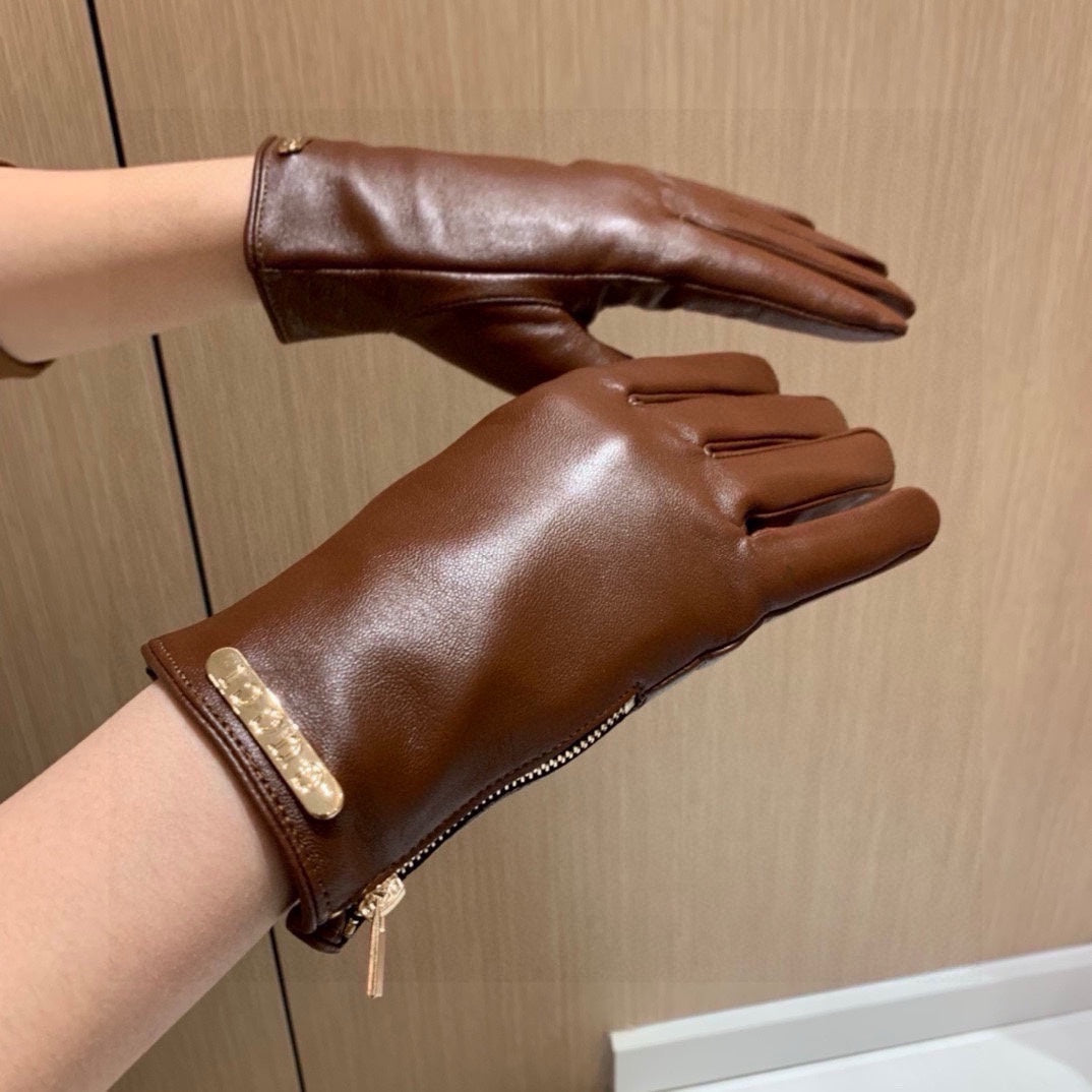 TOUCHSCREEN GLOVES WITH SIDE ZIPPER IN CARAMEL BROWN LAMBSKIN 456310 mysite