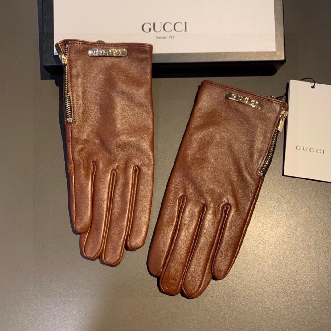TOUCHSCREEN GLOVES WITH SIDE ZIPPER IN CARAMEL BROWN LAMBSKIN 456310 mysite