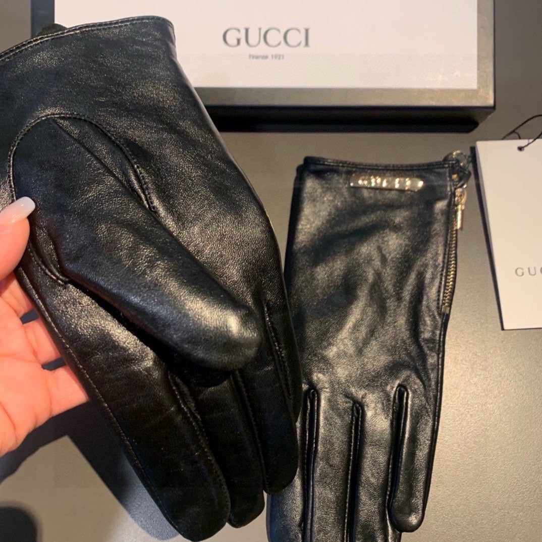 TOUCHSCREEN GLOVES WITH SIDE ZIPPER IN BLACK LAMBSKIN 456311 mysite