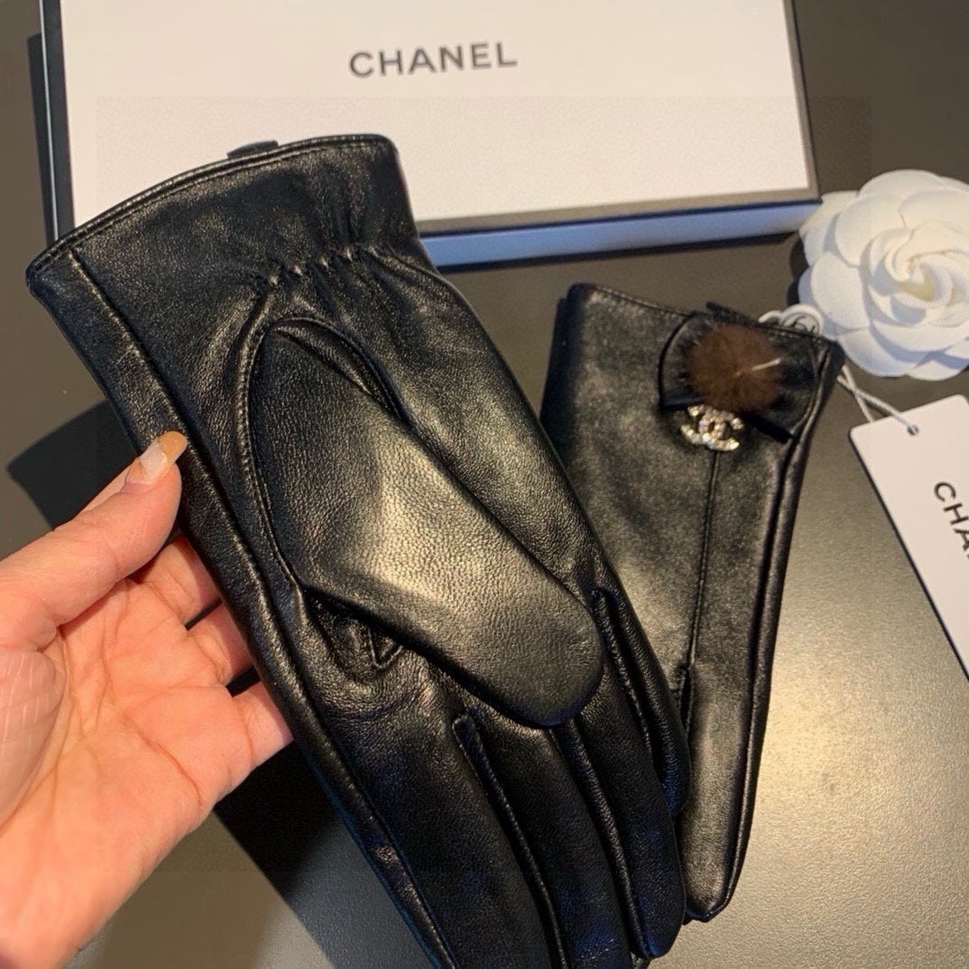 GLOVES IN BLACK LAMBSKIN 456328 mysite