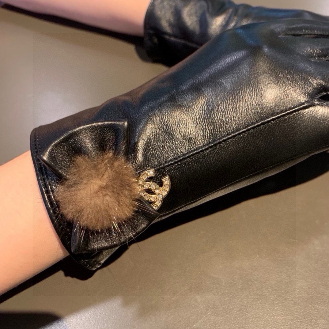 GLOVES IN BLACK LAMBSKIN 456328 mysite
