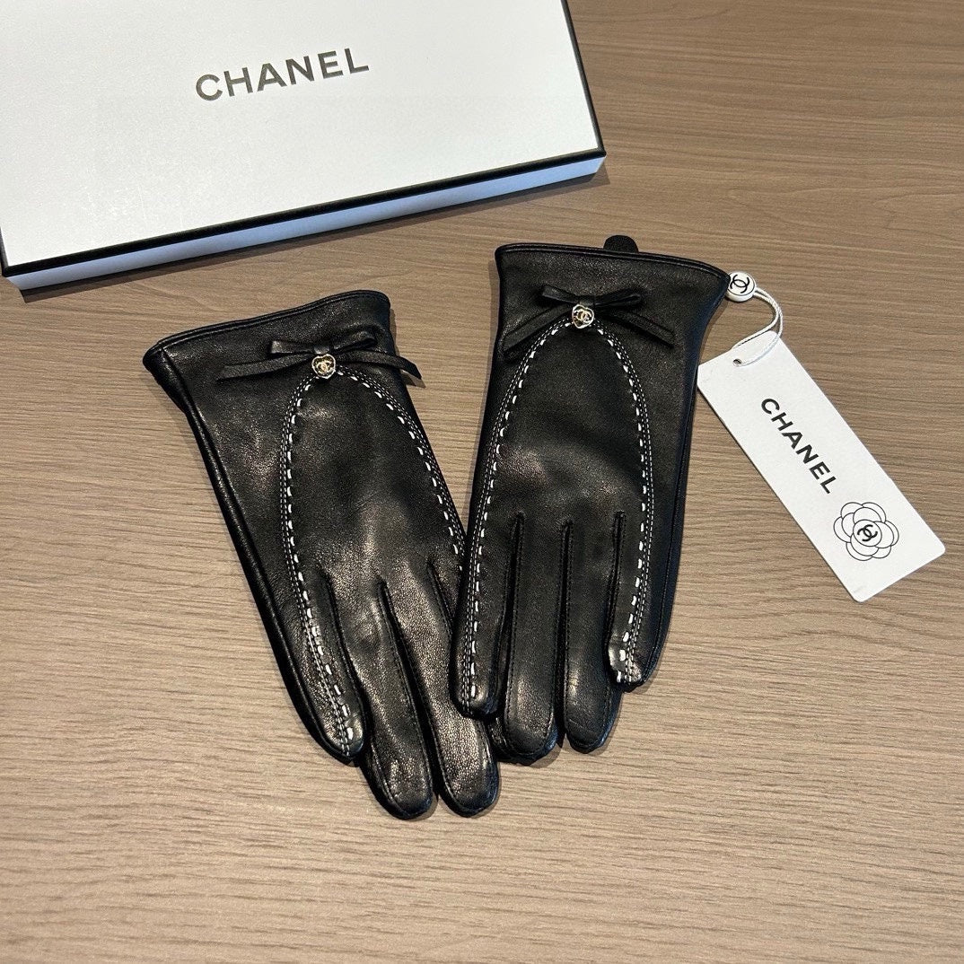 GLOVES IN BLACK LAMBSKIN 456336 mysite