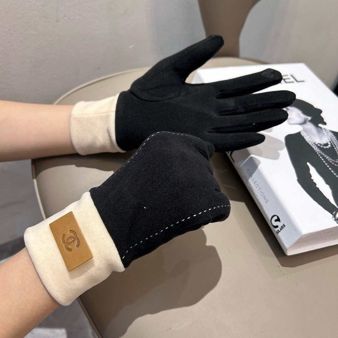 GLOVES IN BLACK WOOL 462254 mysite