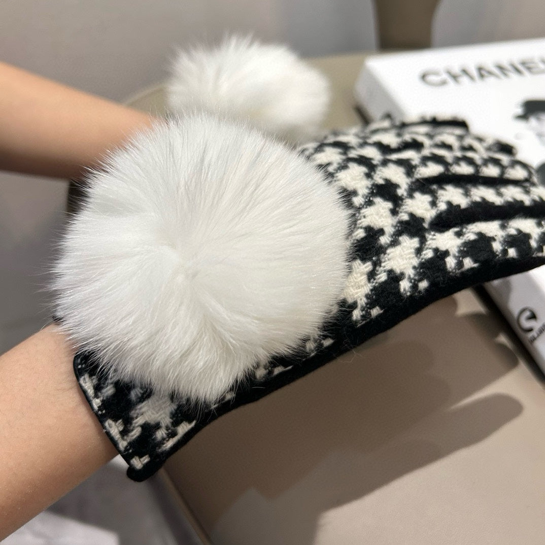 GLOVES IN BLACK MIX WHITE WOOL 462258 mysite