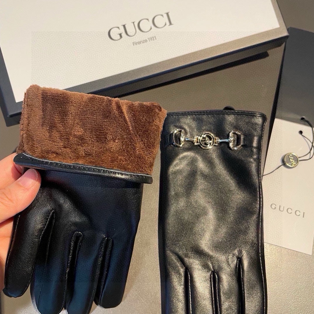TOUCHSCREEN GLOVES IN BLACK LAMBSKIN AND CASHMERE LINING 462259 mysite