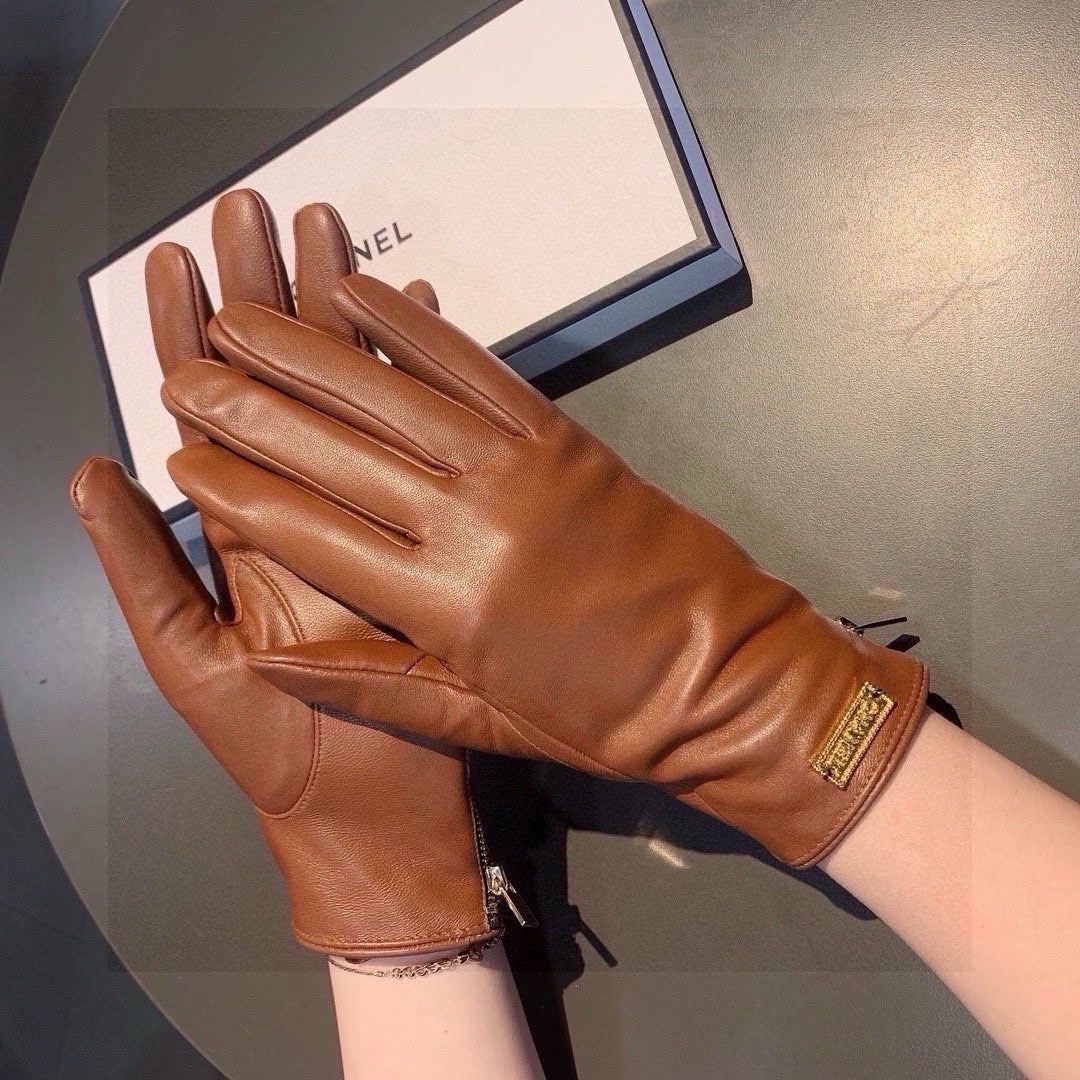 TOUCHSCREEN GLOVES IN BRONZE BROWN LAMBSKIN WITH GOLD LOGO 462270 mysite