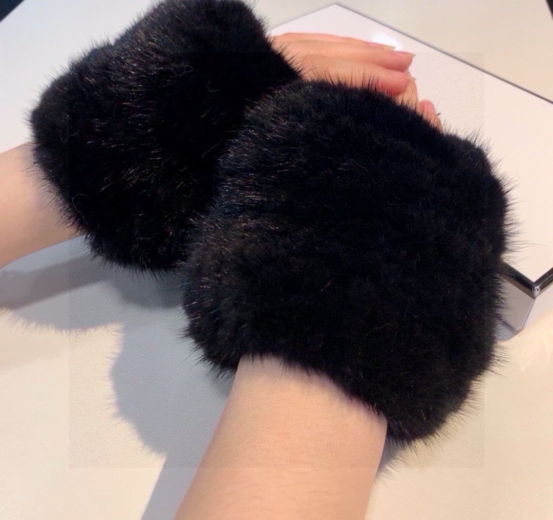 FINGERLESS HALF GLOVES IN BLACK RABBIT FUR 462278 mysite