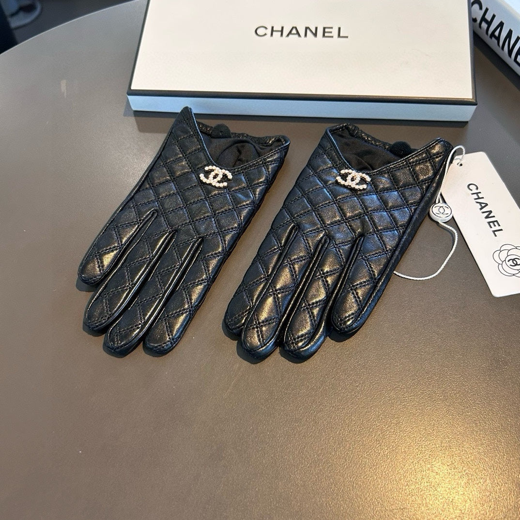 GLOVES IN BLACK LAMBSKIN 465006 mysite