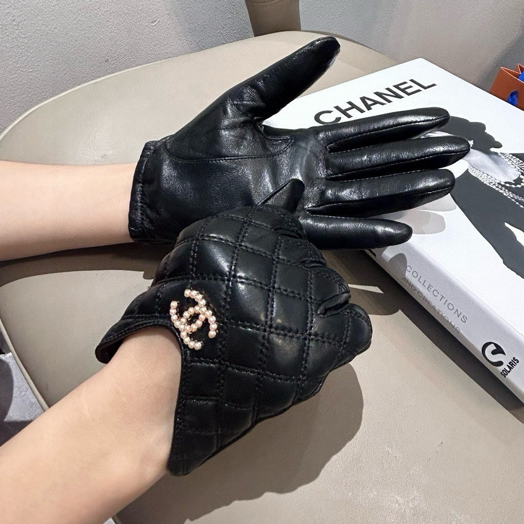 GLOVES IN BLACK LAMBSKIN 465006 mysite