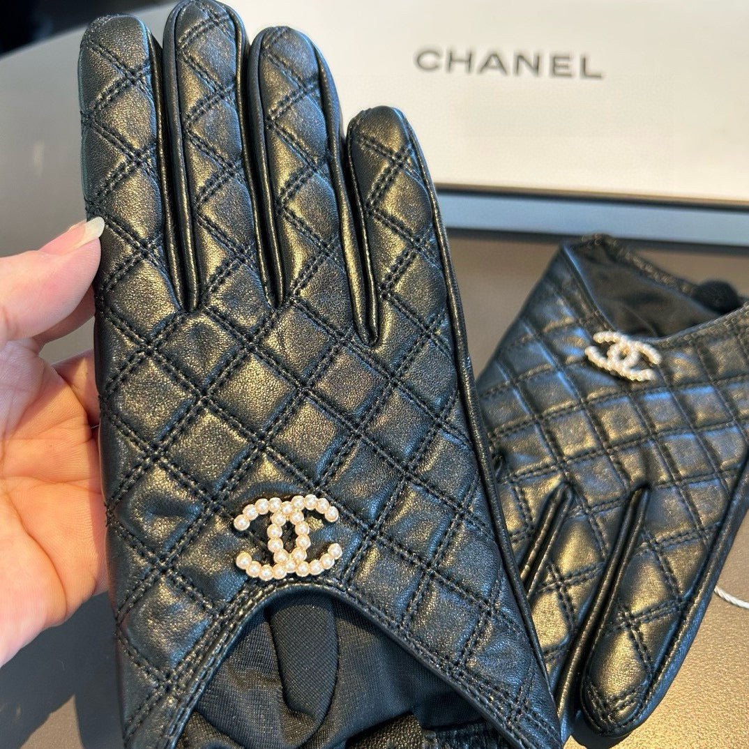 GLOVES IN BLACK LAMBSKIN 465006 mysite