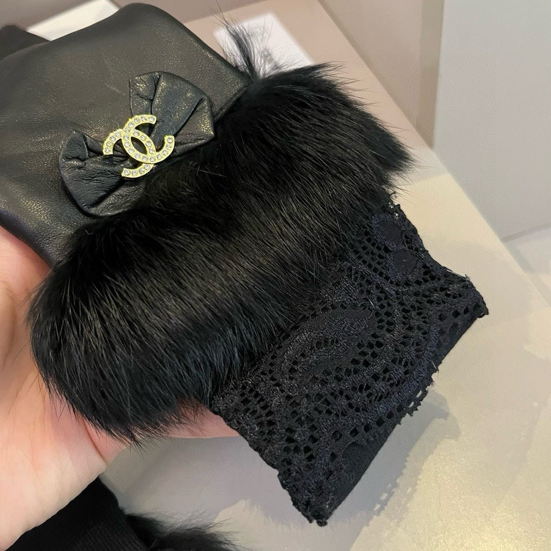 FINGERLESS LONG GLOVES IN BLACK LAMBSKIN WITH RABBIT FUR 465798 mysite