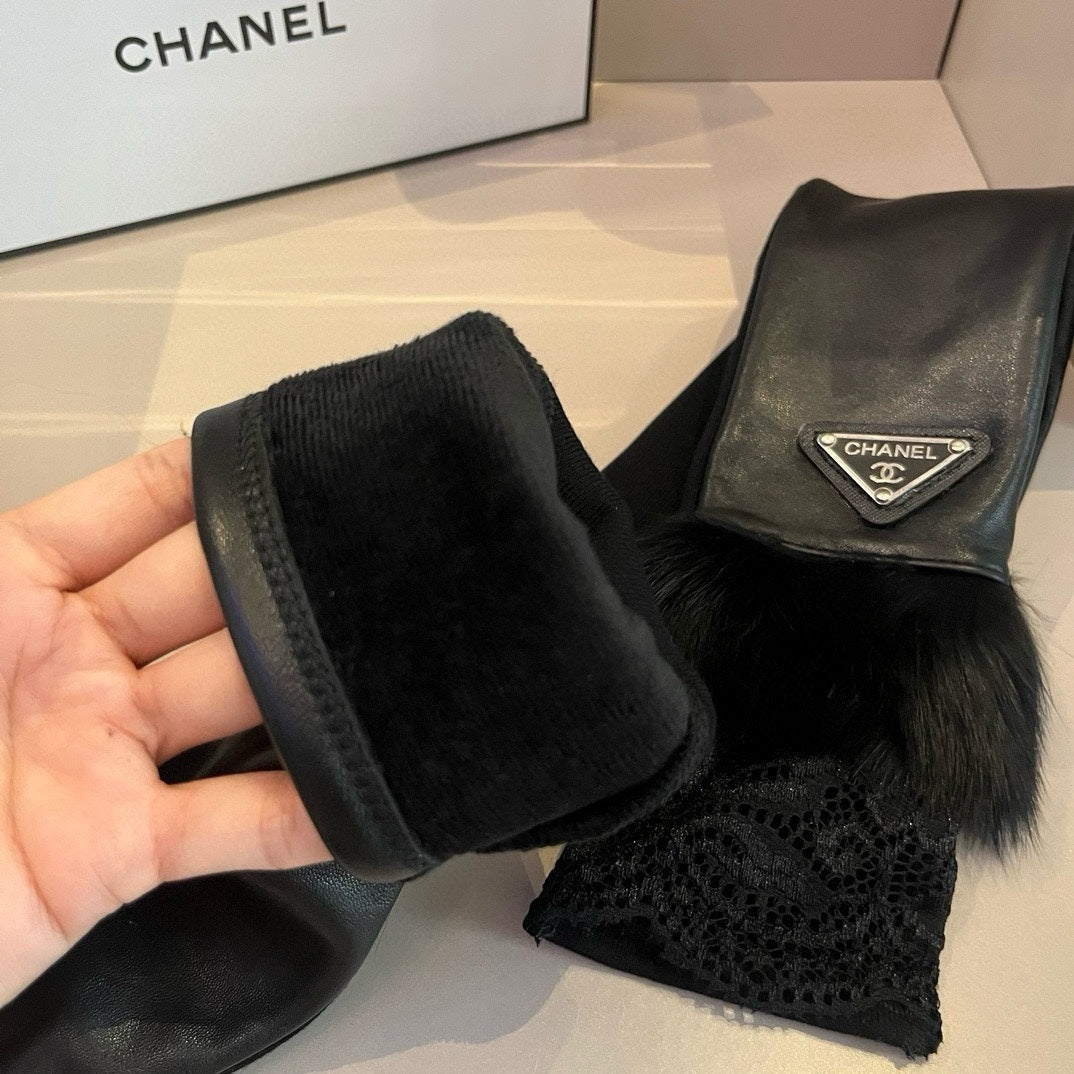 FINGERLESS LONG GLOVES IN BLACK LAMBSKIN WITH RABBIT FUR 465799 mysite