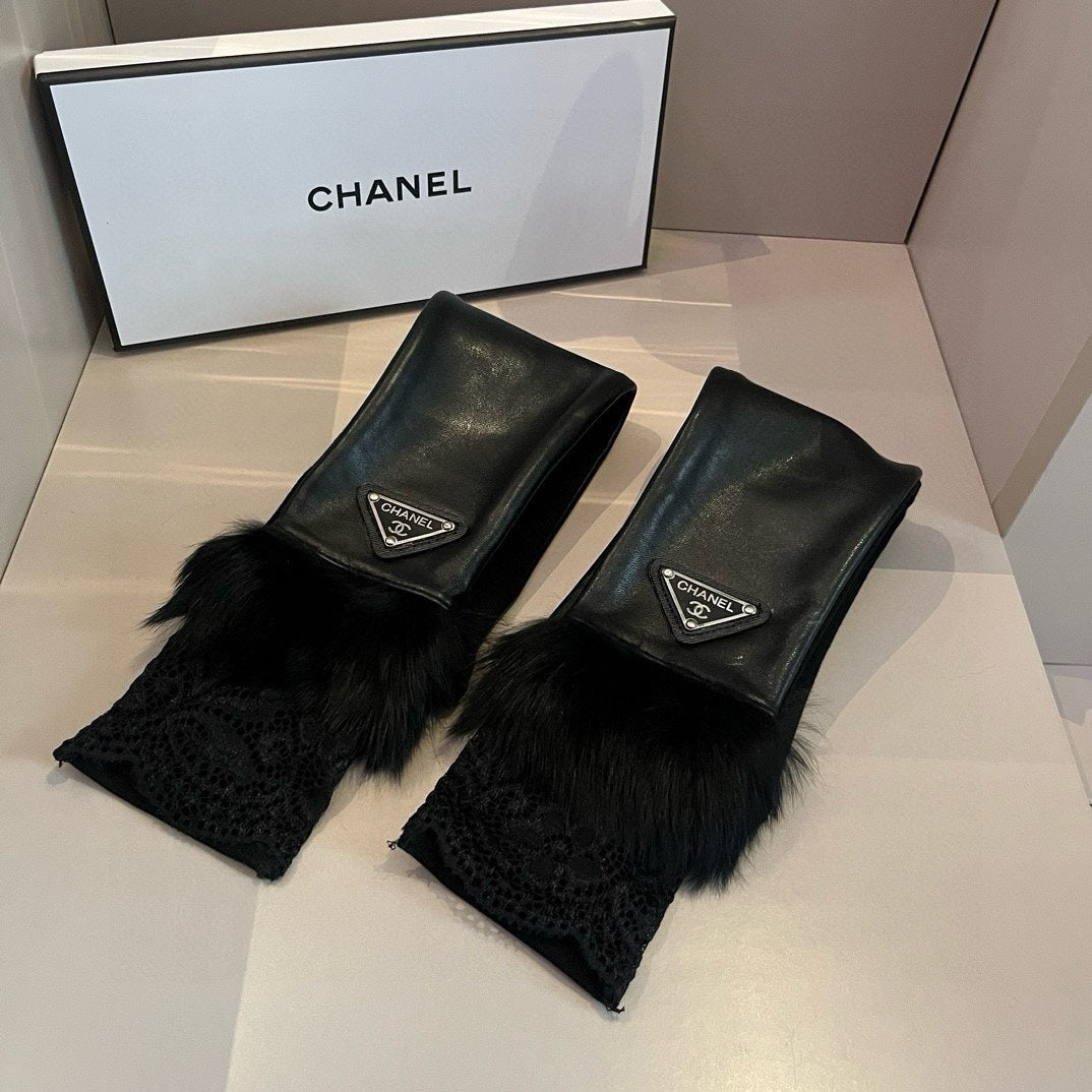 FINGERLESS LONG GLOVES IN BLACK LAMBSKIN WITH RABBIT FUR 465799 mysite