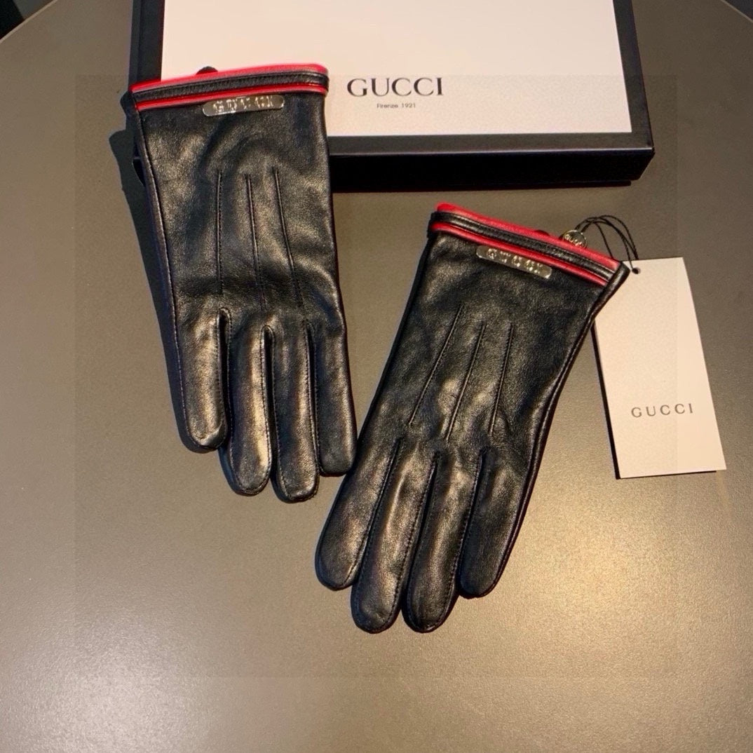 GLOVES IN BLACK MIX RED LAMBSKIN AND LAMB FUR LINING 467970 mysite