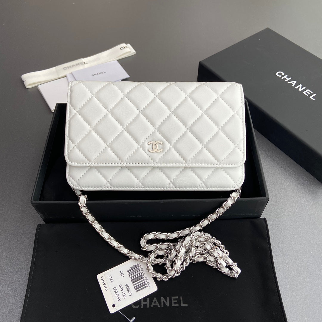 CC Woc 20cm White Calfskin Silver Hardware mysite