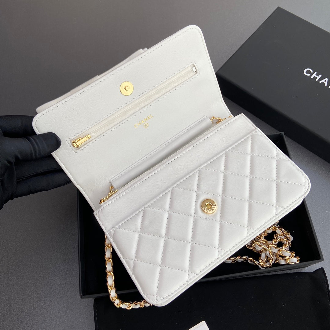 CC Woc 20cm White Calfskin Gold Hardware mysite