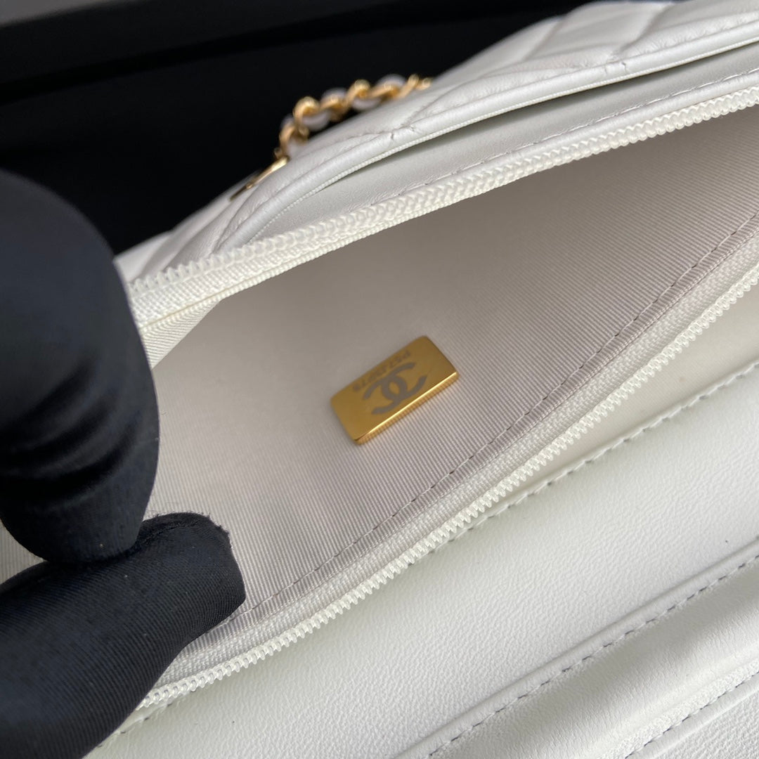 CC Woc 20cm White Calfskin Gold Hardware mysite