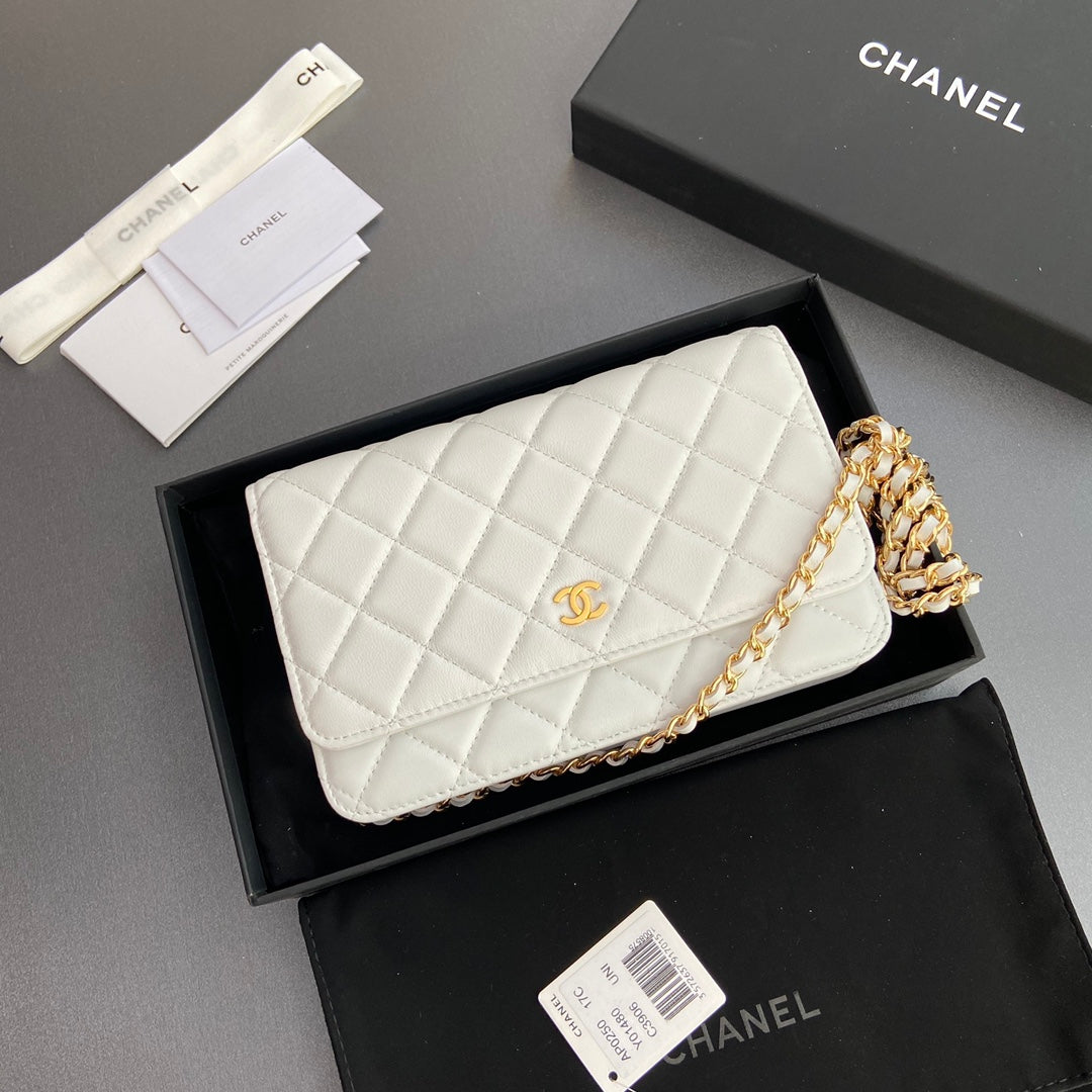 CC Woc 20cm White Calfskin Gold Hardware mysite