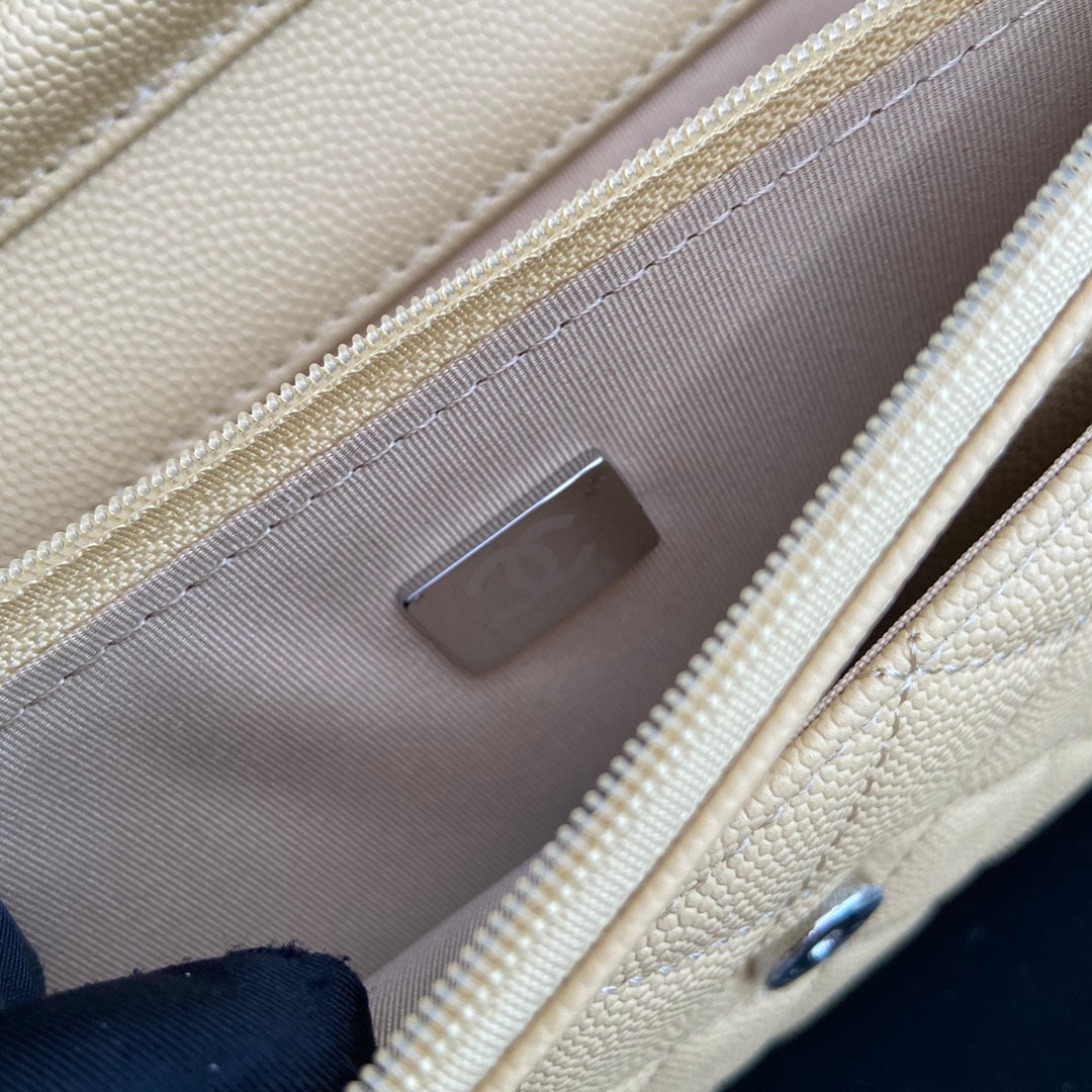 CC Woc 20cm Lime Grained Calfskin Silver Hardware mysite