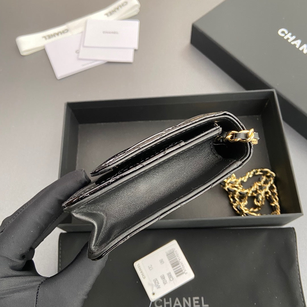 CC Woc 20cm Black Patent Calfskin Gold Hardware mysite