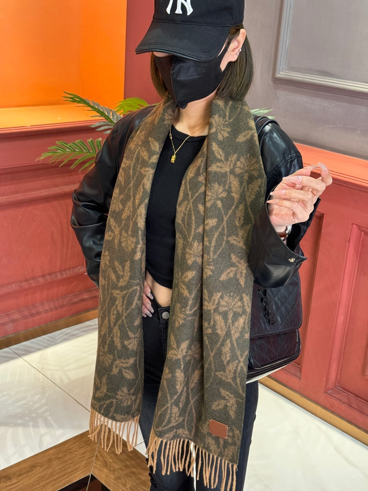 SCARF 180 CM IN OLIVE GREEN MONOGRAM CASHMERE 394642 mysite