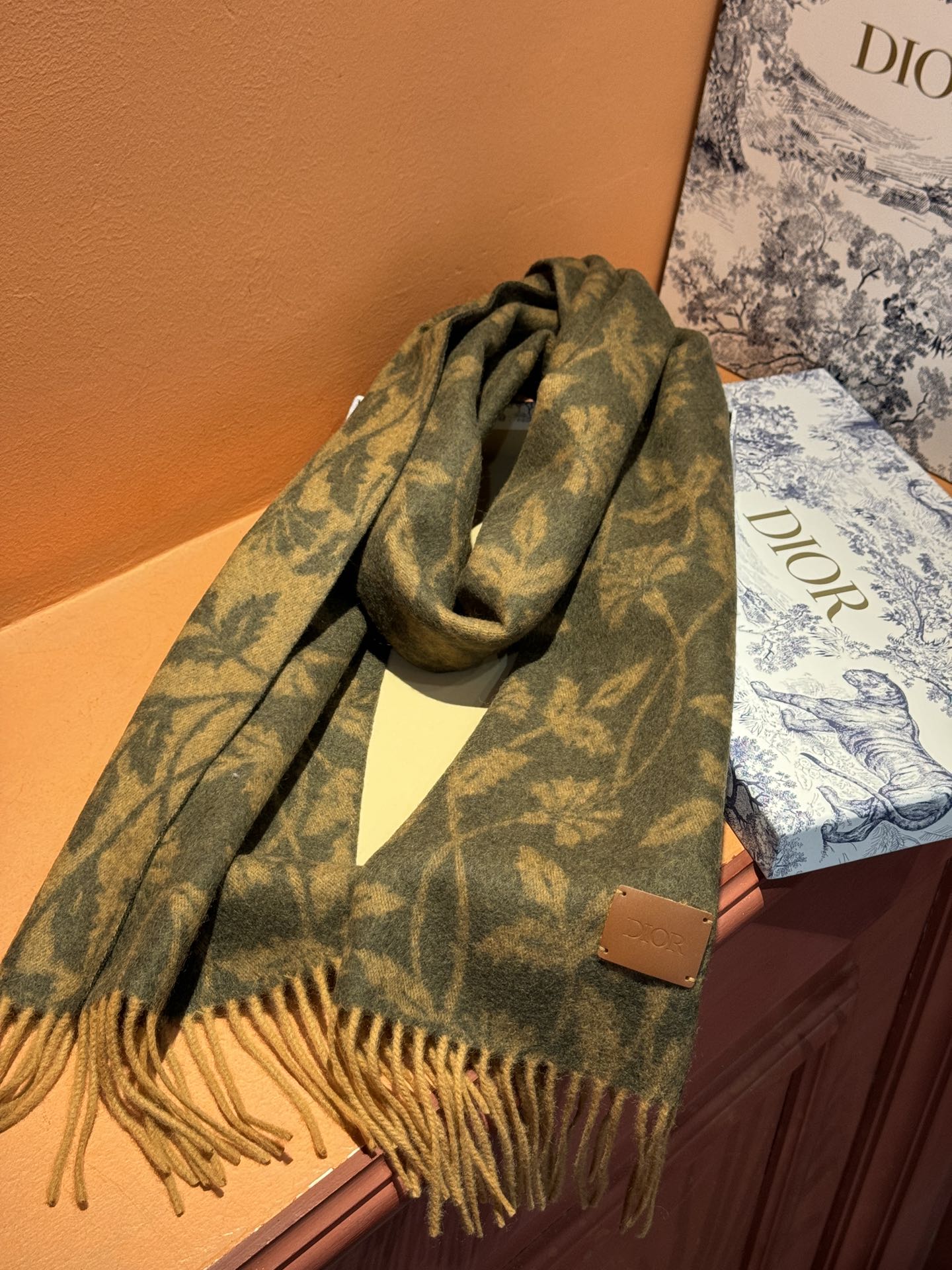 SCARF 180 CM IN OLIVE GREEN MONOGRAM CASHMERE 394642 mysite