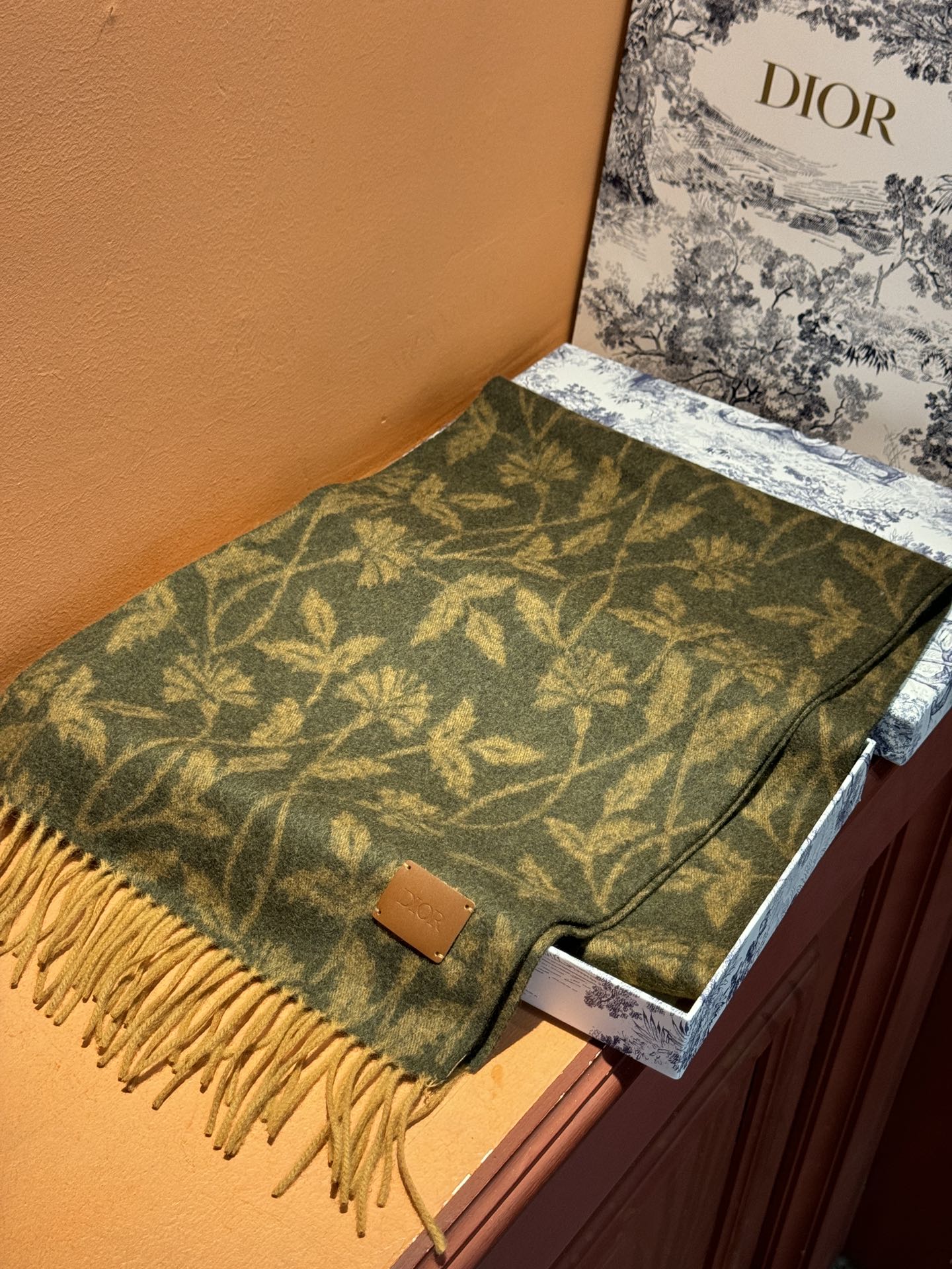 SCARF 180 CM IN OLIVE GREEN MONOGRAM CASHMERE 394642 mysite