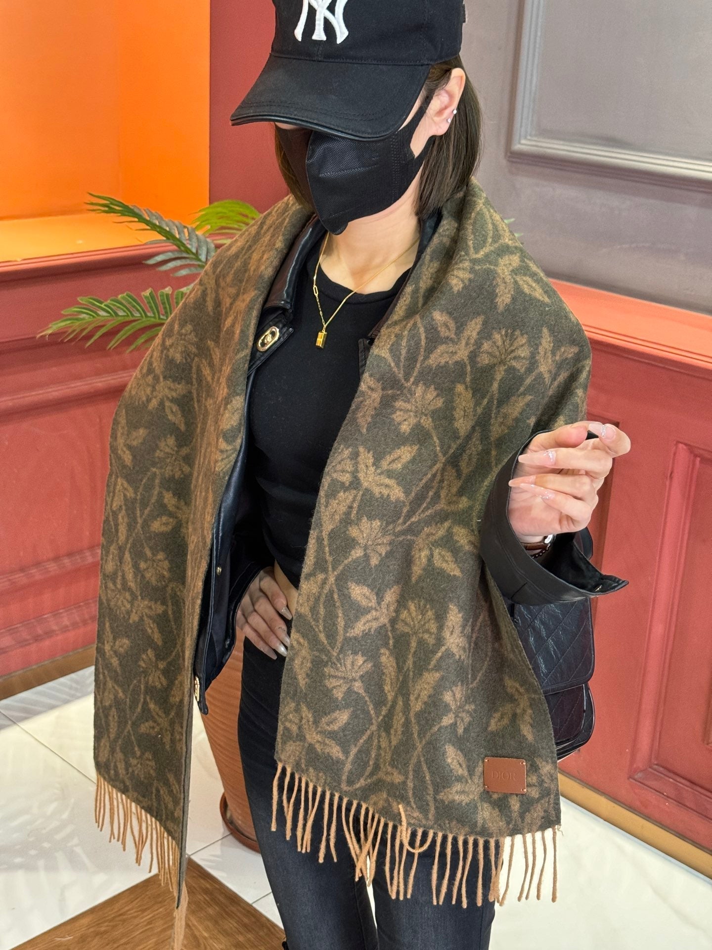 SCARF 180 CM IN OLIVE GREEN MONOGRAM CASHMERE 394642 mysite