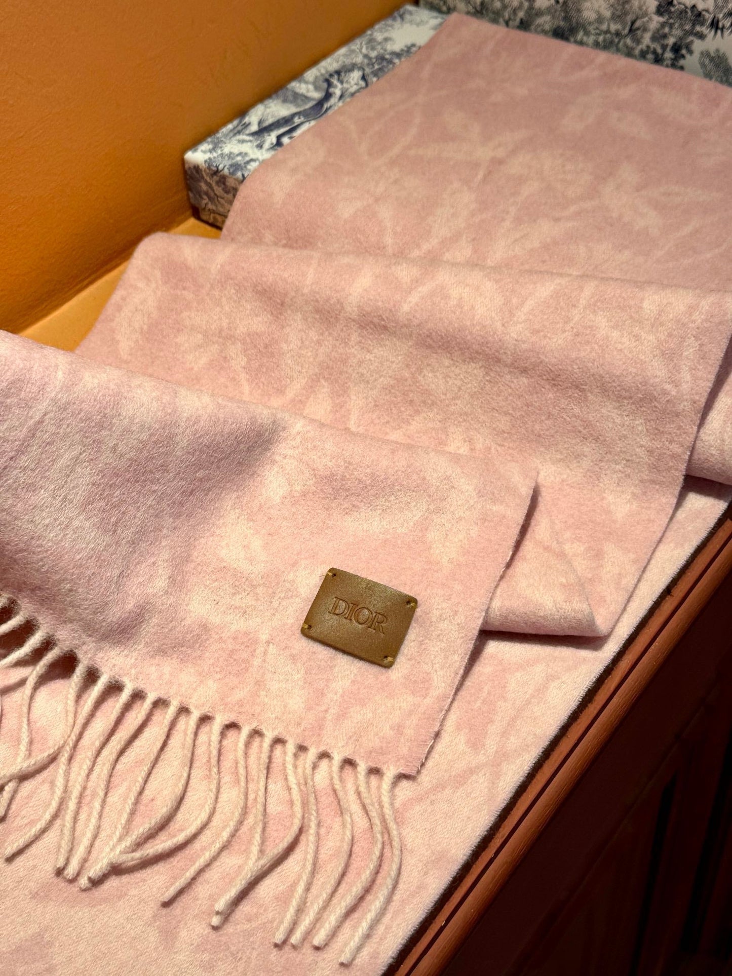 SCARF 180 CM IN BABY PINK MONOGRAM CASHMERE 394643 mysite