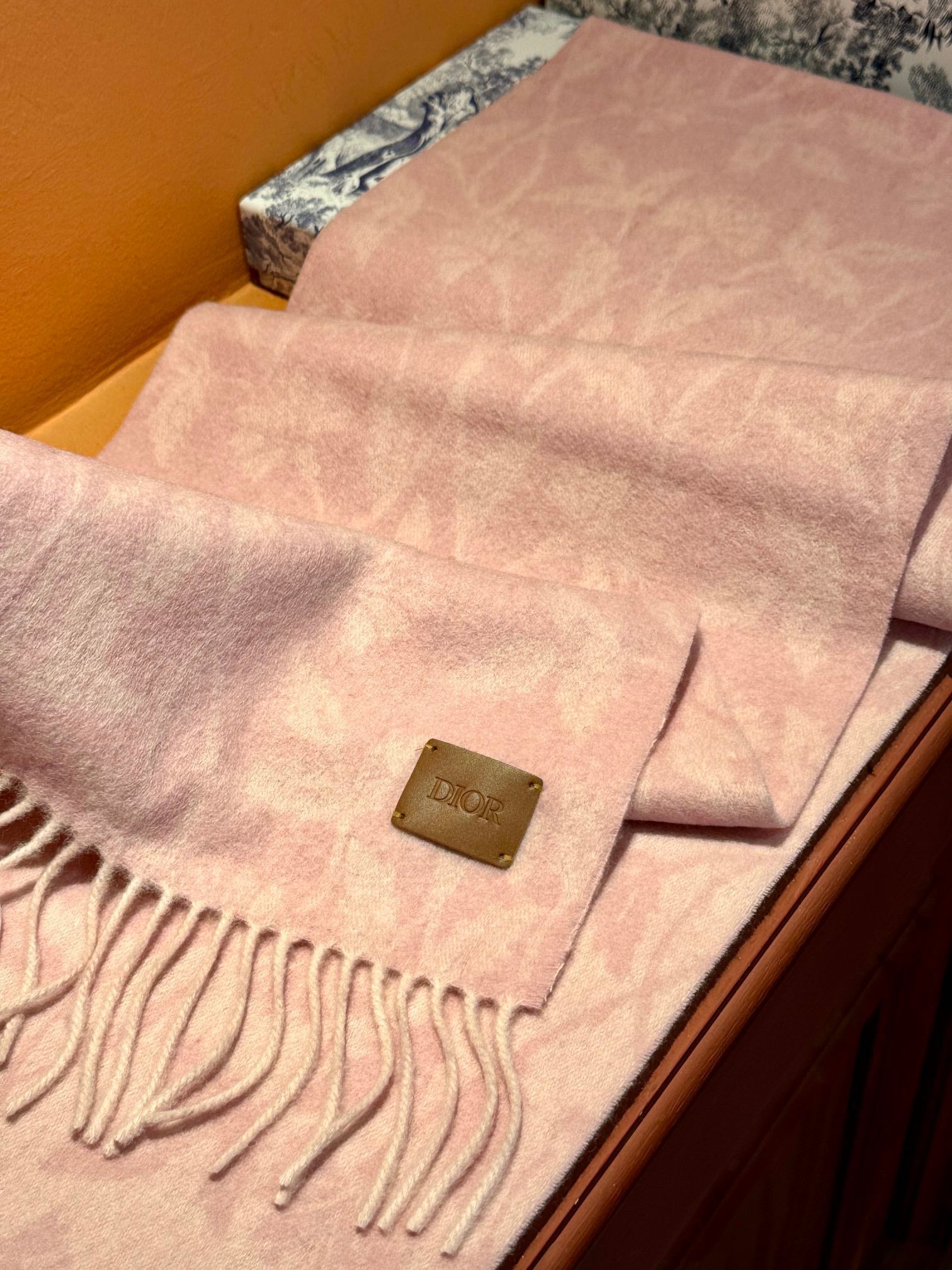 SCARF 180 CM IN BABY PINK MONOGRAM CASHMERE 394643 mysite