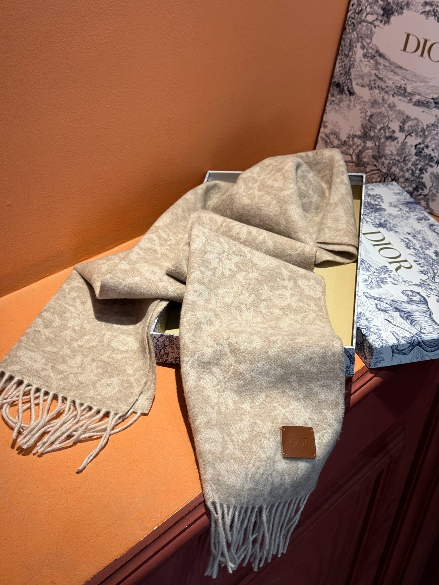 SCARF 180 CM IN ECRU TAN MONOGRAM CASHMERE 394644 mysite