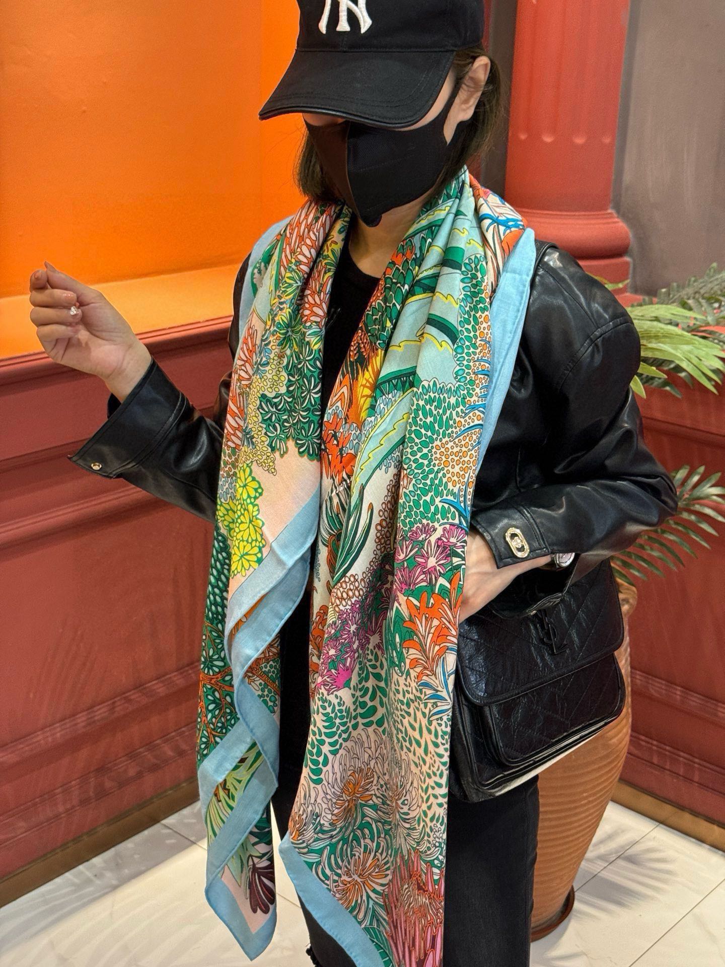 Mountain Zebra Scarf 185 CM Green Colorful Silk 402278 mysite