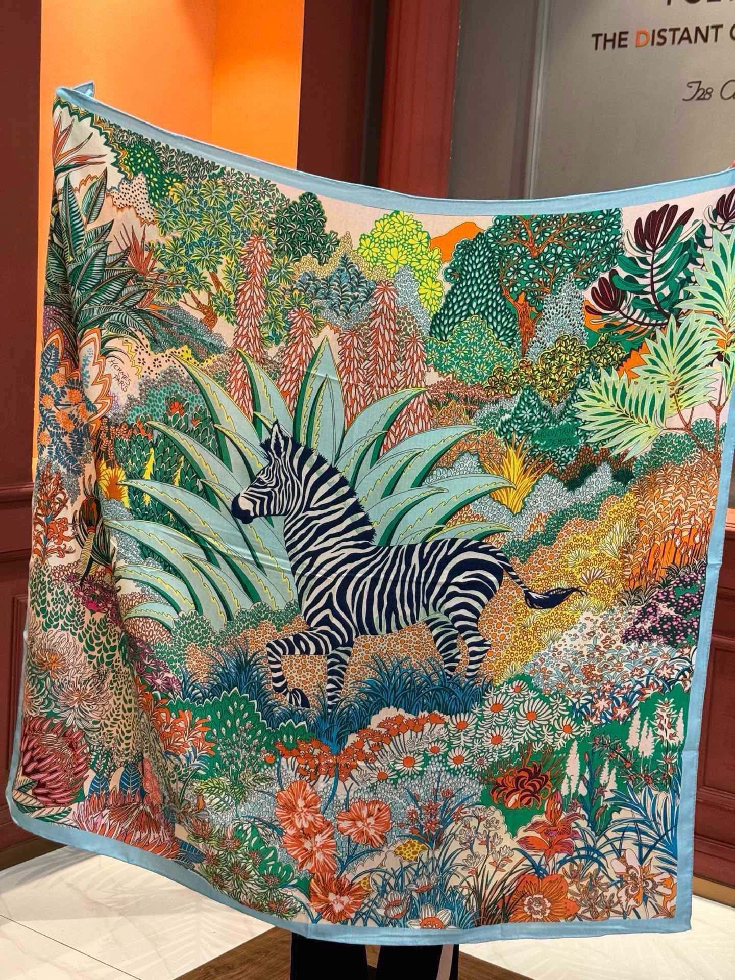 Mountain Zebra Scarf 185 CM Green Colorful Silk 402278 mysite