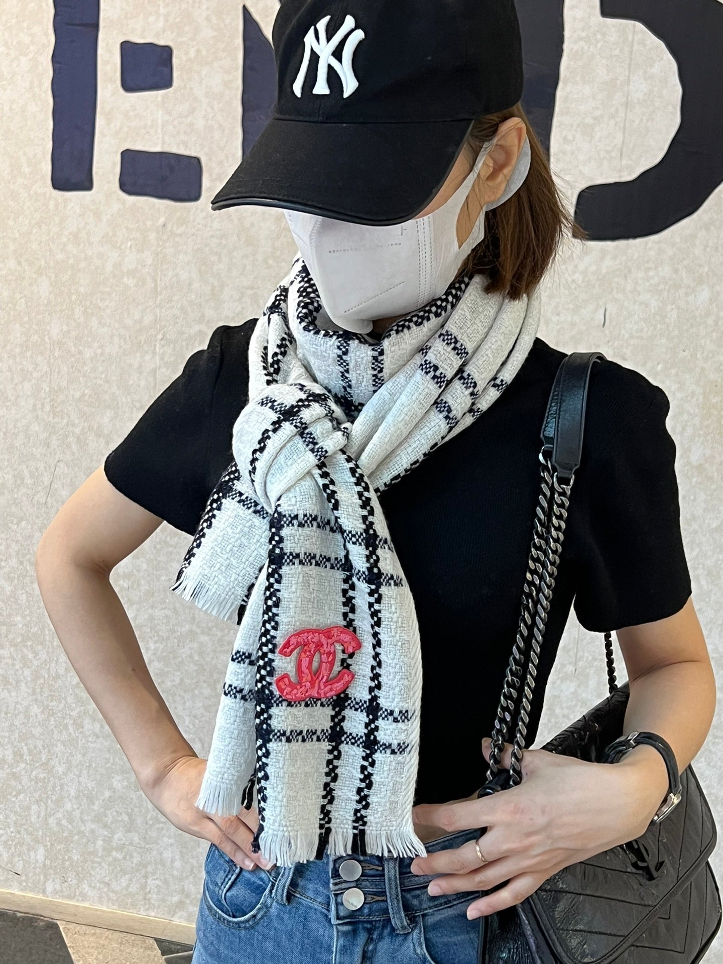 CC Scarf 190 CM In White With Black Stripes Wool  420038 mysite