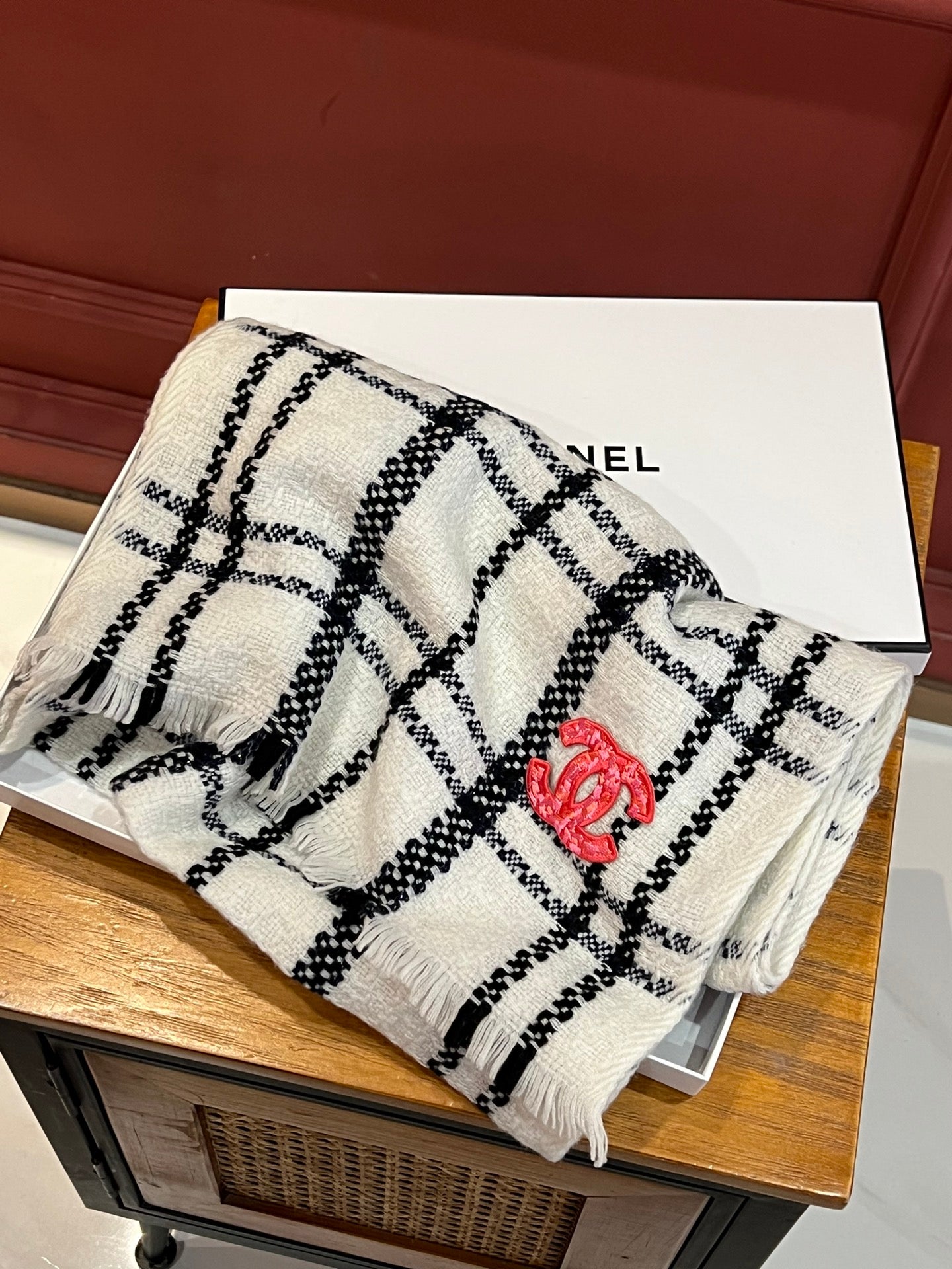 CC Scarf 190 CM In White With Black Stripes Wool  420038 mysite