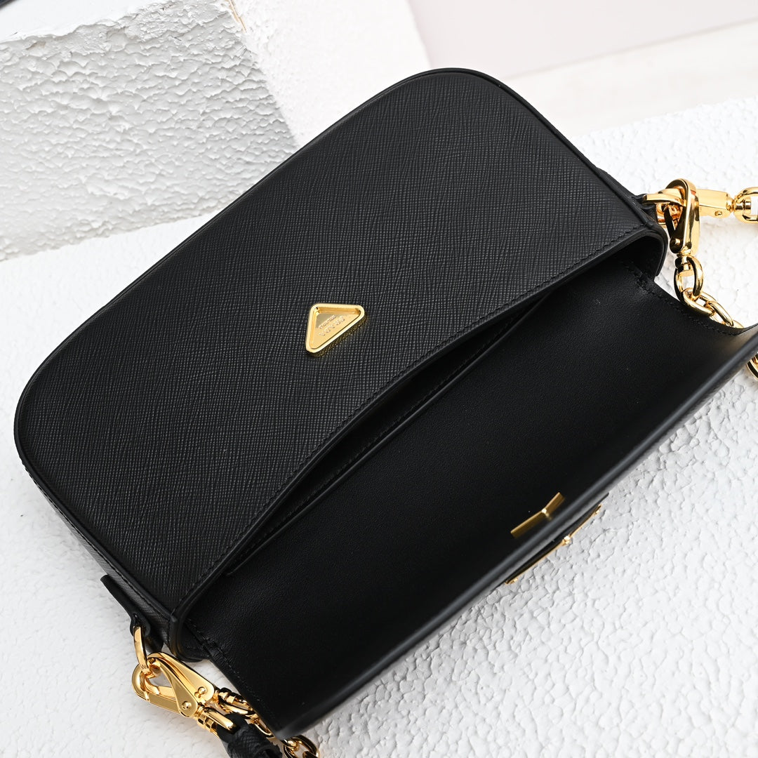 MINI FLAP BAG 20 IN BLACK SAFFIANO LEATHER GOLD HARDWARE mysite