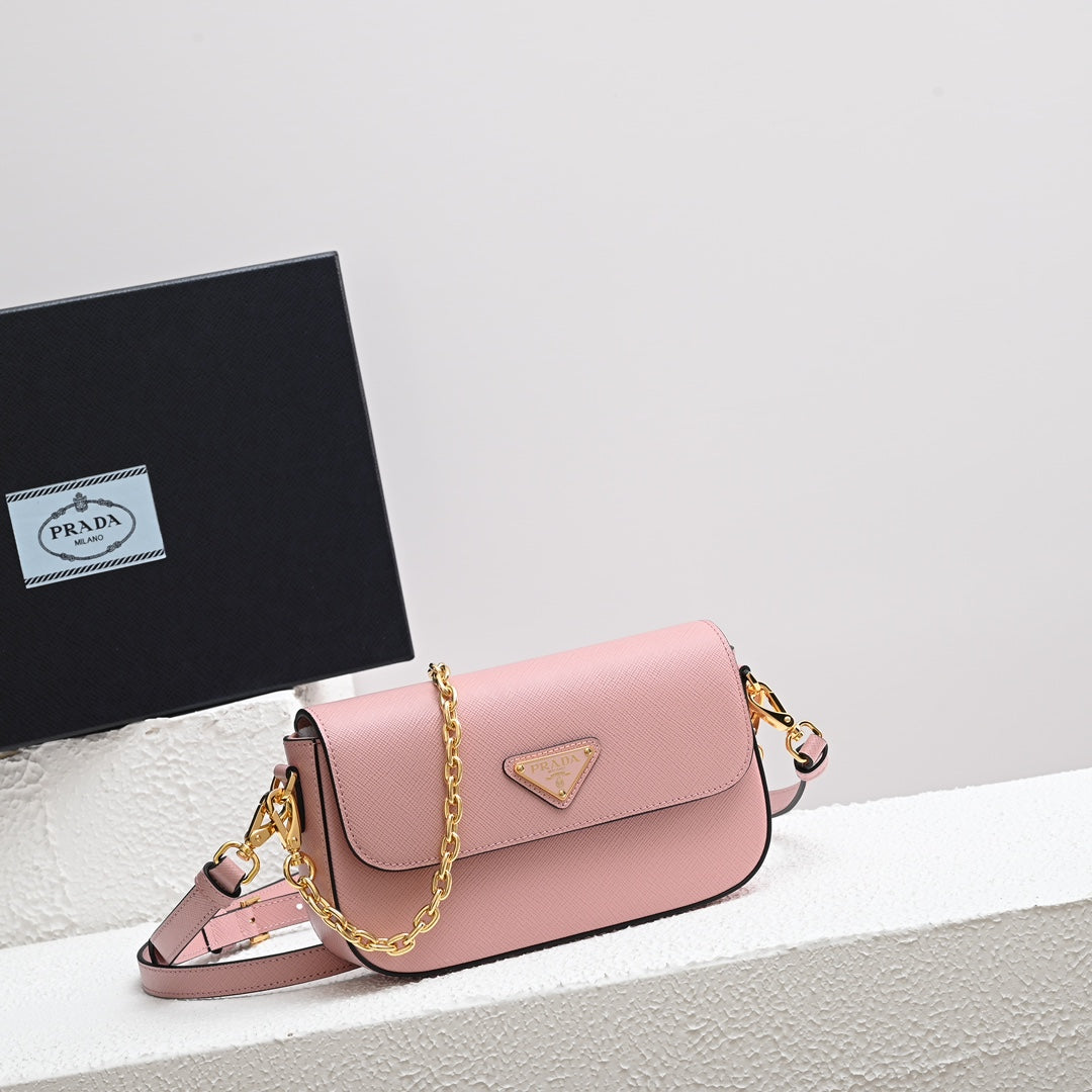 MINI FLAP BAG 20 IN BABY PINK SAFFIANO LEATHER GOLD HARDWARE mysite