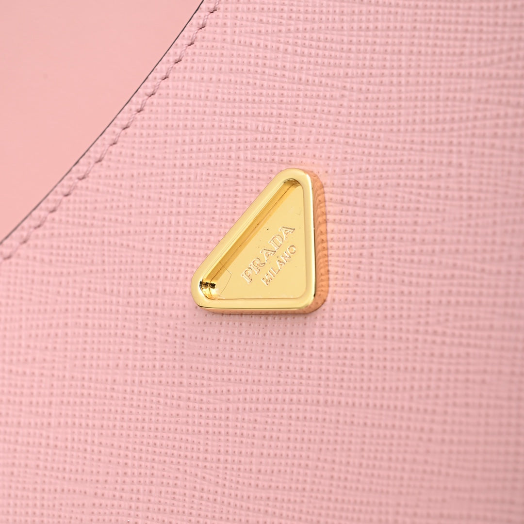 MINI FLAP BAG 20 IN BABY PINK SAFFIANO LEATHER GOLD HARDWARE mysite