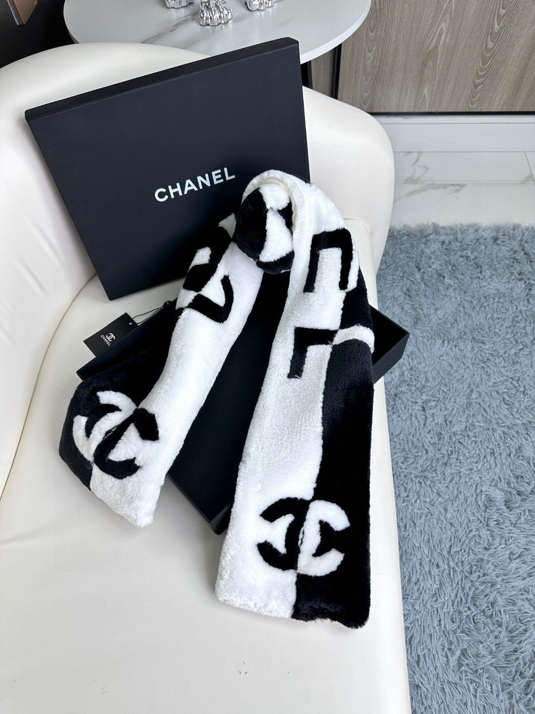 SCARF 120 CM IN BLACK MIX WHITE CASHMERE AND FUR 396432 mysite