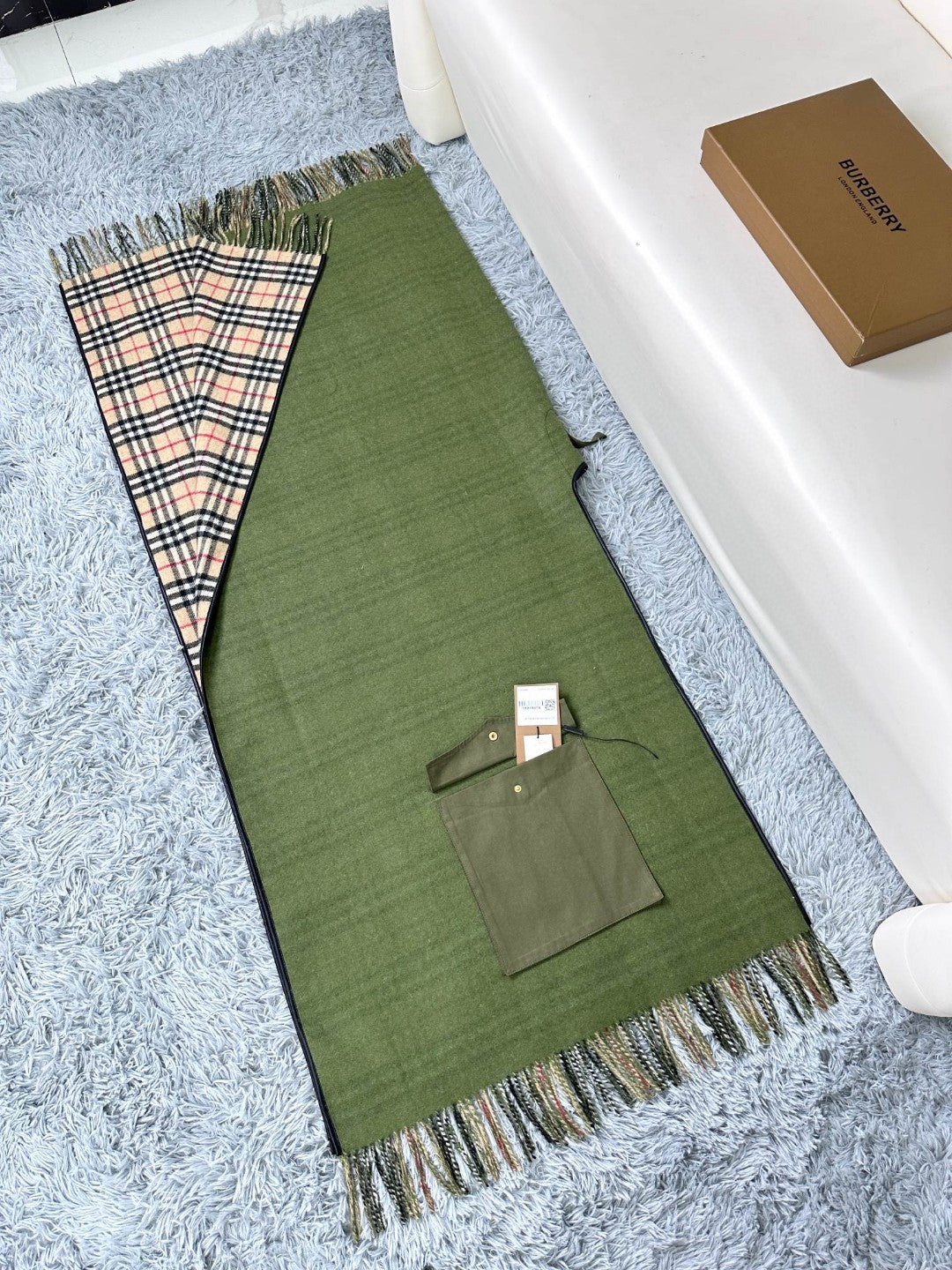 CHECK CAPE IN JADE GREEN WOOL 410153 mysite