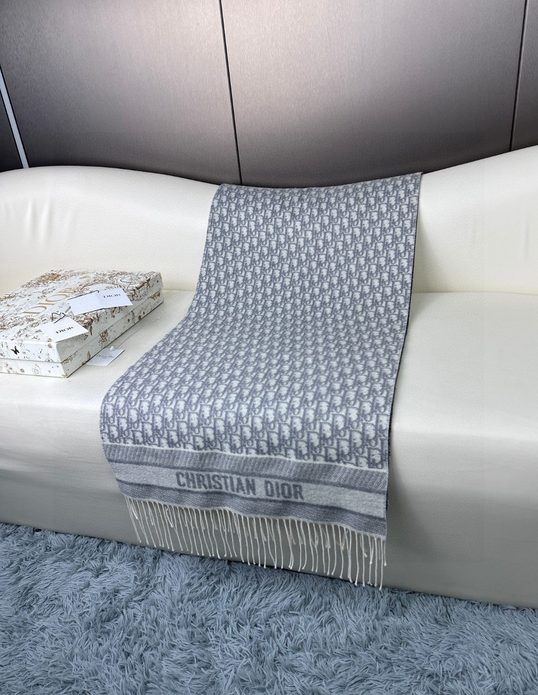 SCARF IN PALE GRAY MONOGRAM CASHMERE 413720 mysite