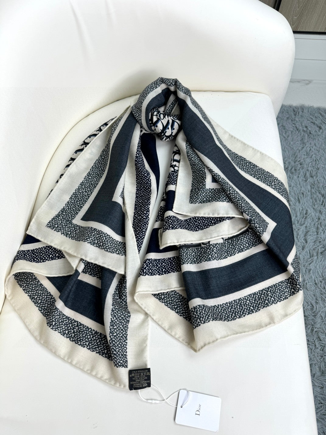 MONOGRAM SQUARE SCARF 140 CM IN BLACK MIX WHITE  CASHMERE AND SILK 413742 mysite
