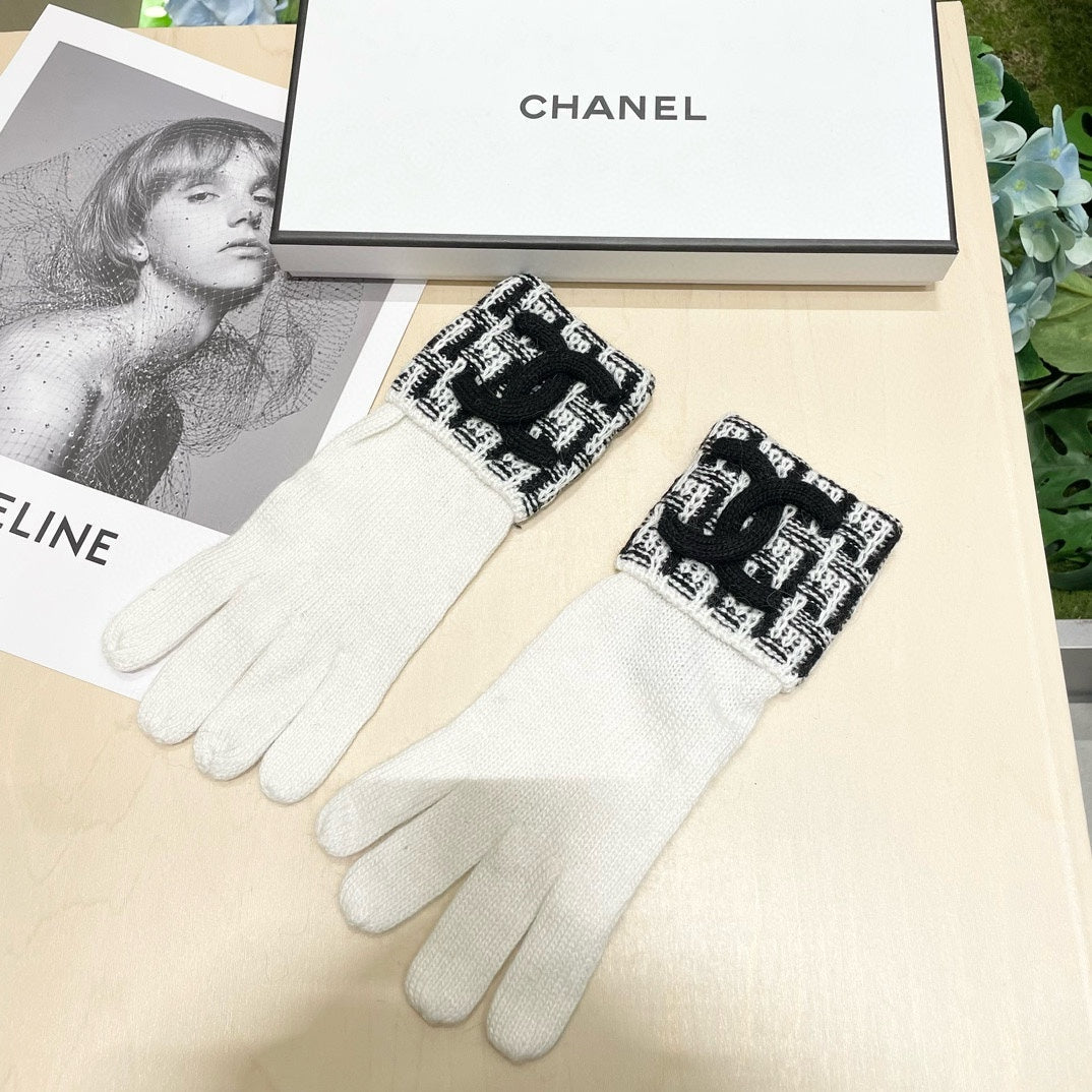 GLOVES IN WHITE MIX BLACK WOOL KNIT 462430 mysite