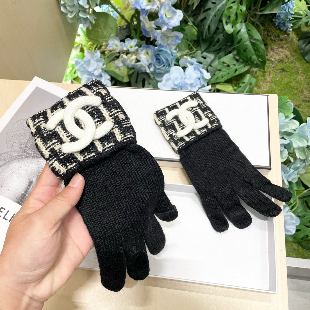GLOVES IN BLACK MIX WHITE WOOL KNIT 462431 mysite