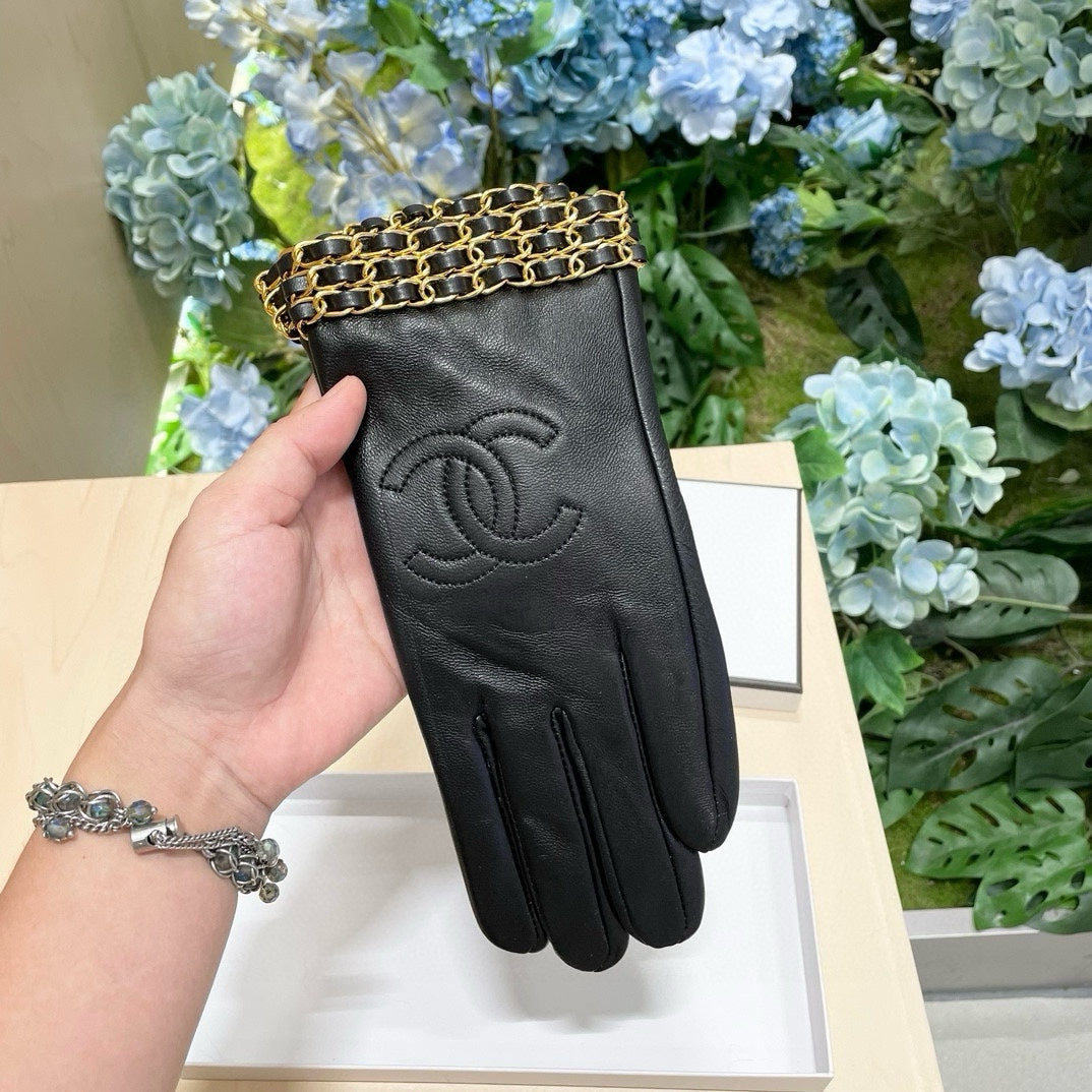 GLOVES IN BLACK LAMBSKIN 463822 mysite