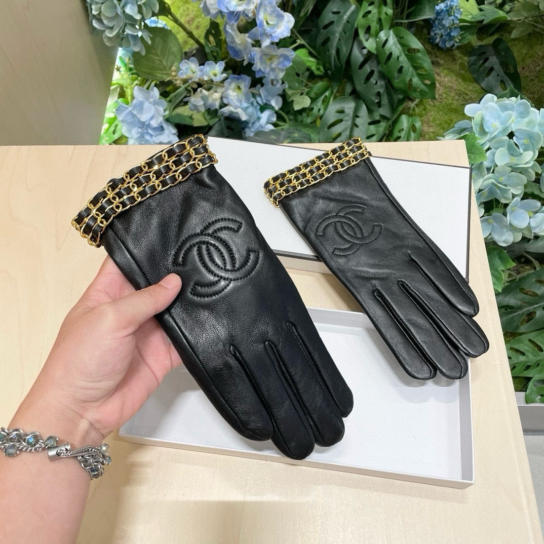 GLOVES IN BLACK LAMBSKIN 463822 mysite