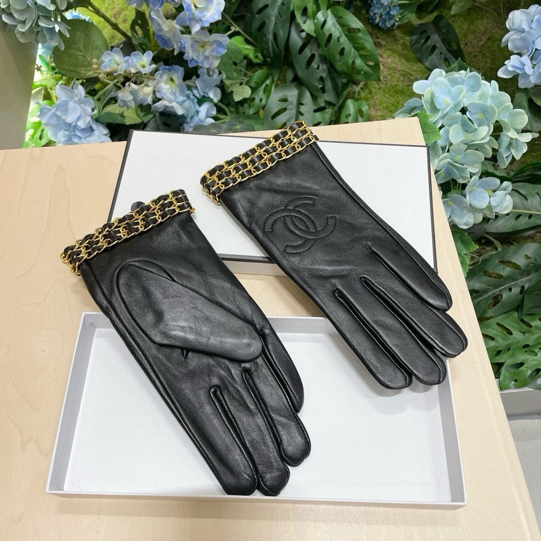 GLOVES IN BLACK LAMBSKIN 463822 mysite