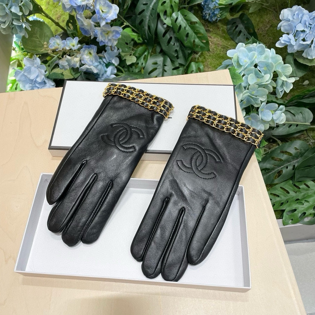 GLOVES IN BLACK LAMBSKIN 463822 mysite