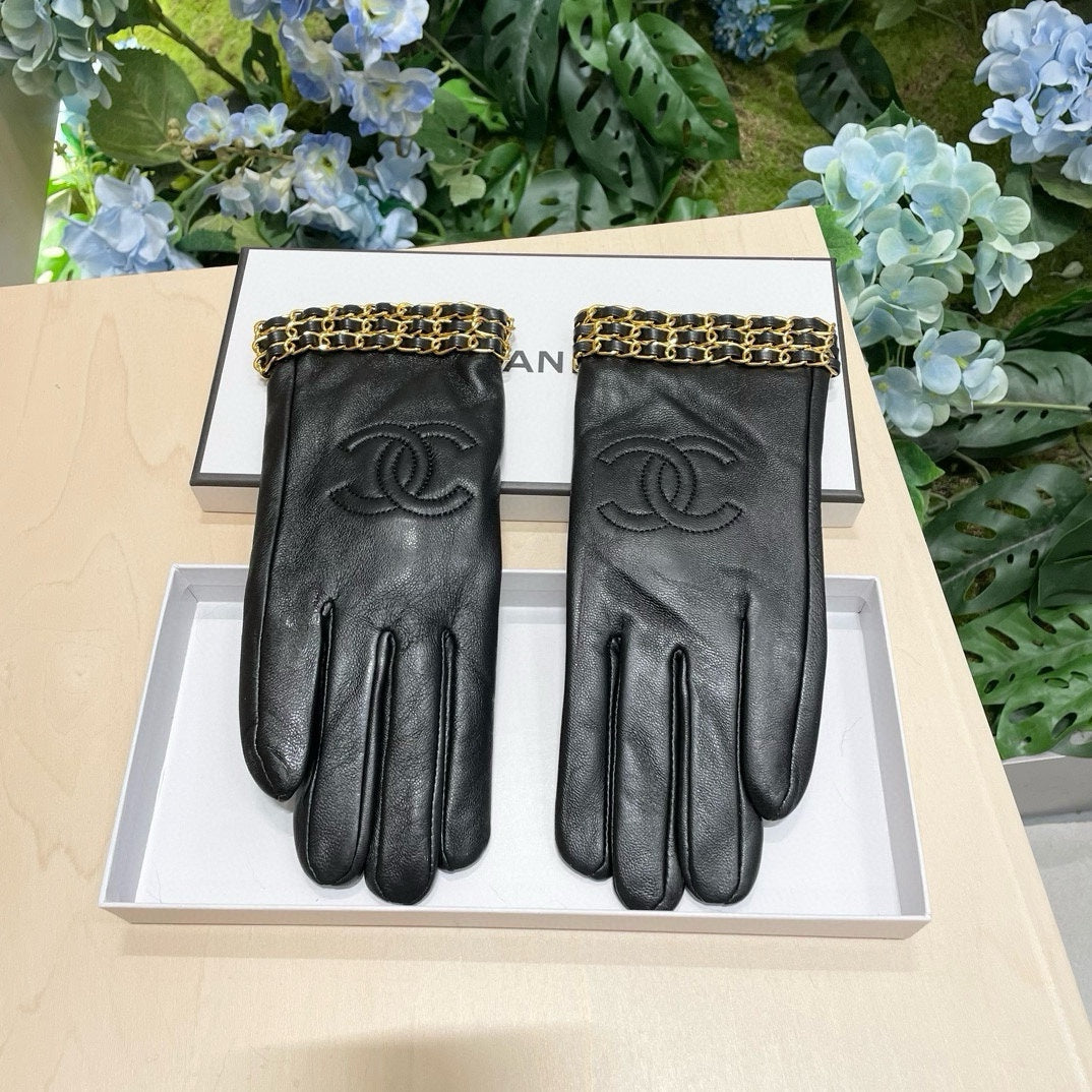 GLOVES IN BLACK LAMBSKIN 463822 mysite